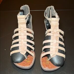 Stylish Black and Tan Women's Sandals